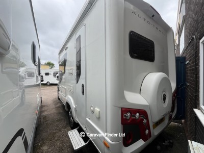 Autotrail Tracker EKS 2015 (Trade) image 4