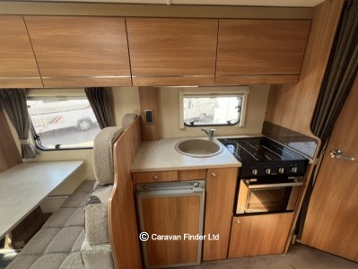 Swift Escape 664 2012 (Trade) image 7
