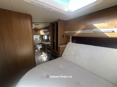 Autotrail Tracker RB 2015 (Trade) image 11