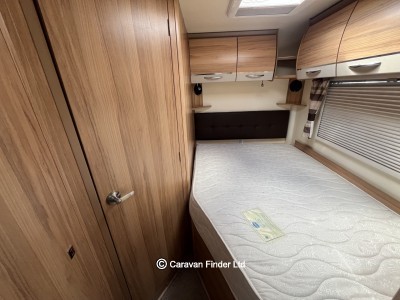 Bailey Autograph Approach 740 2014 (Trade) image 8