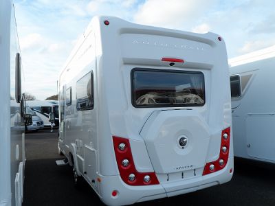 2017 Autotrail APACHE 634U image 2