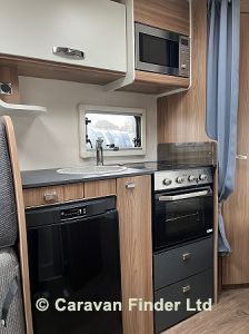2019 Swift Escape 664 image 7