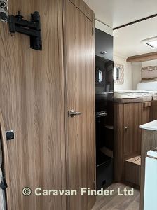 Swift Champagne 684 2018 (Trade) image 7