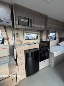 2021 Elddis Majestic 185 image 6