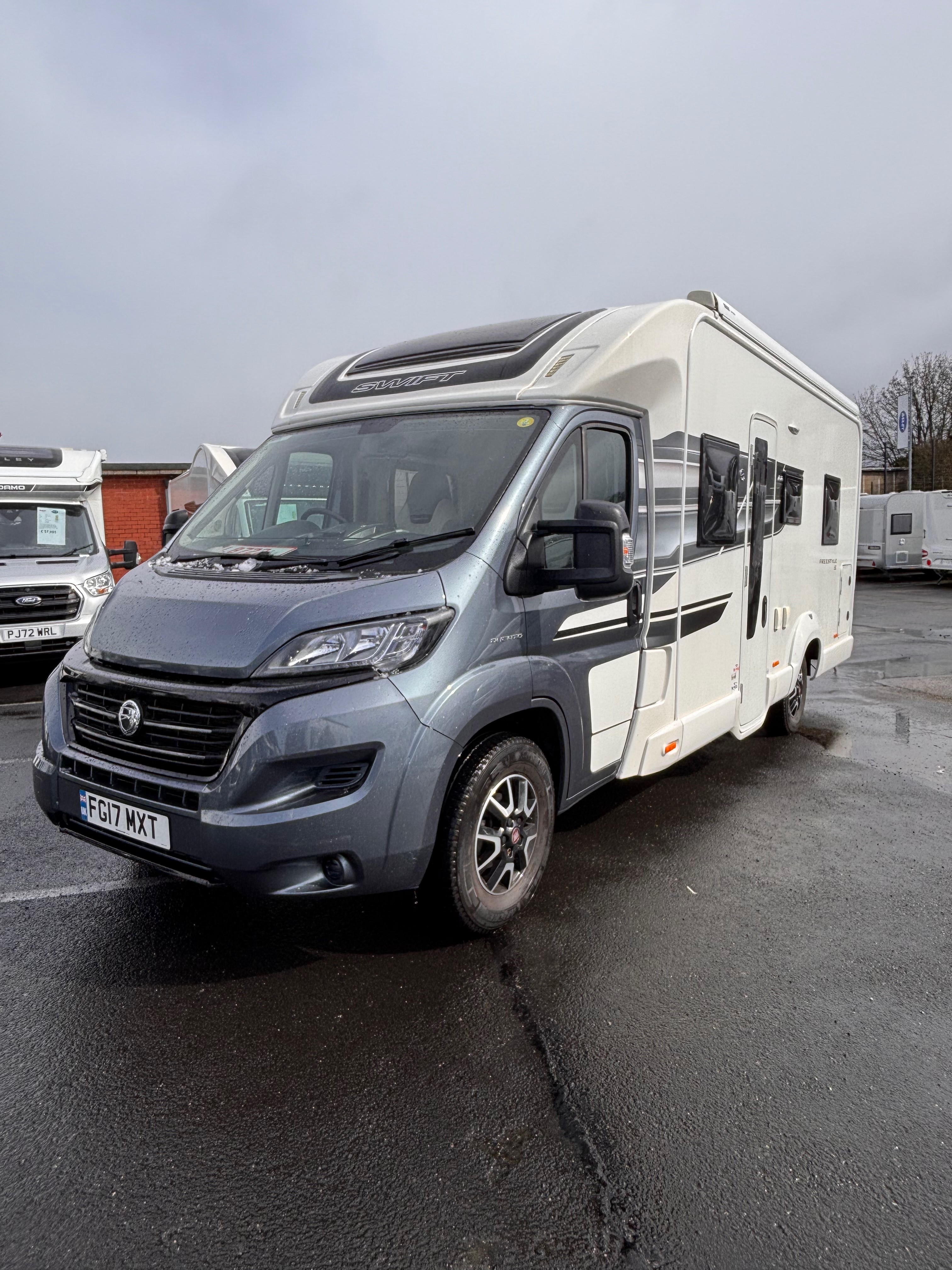 Swift Freestyle SE 694 2017