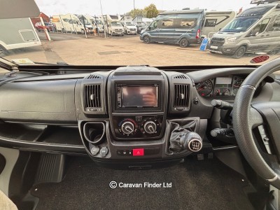 2016 Rapido 640F image 12
