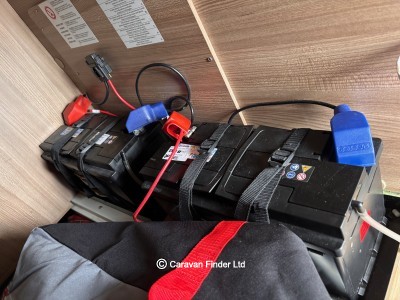 2016 Rapido 640F image 6