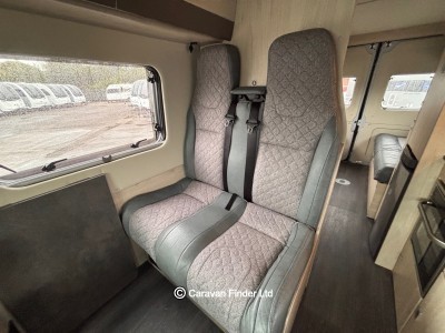 Autotrail Adventure 65 2021 (Trade) image 7