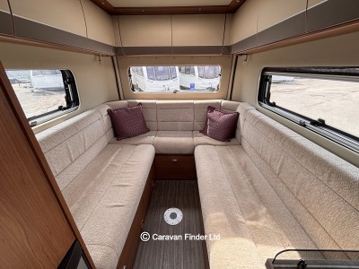 Autotrail V-Line 635 Sport 2017 (Trade) image 5