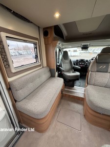 Bailey Autograph 81-6 2020 (Trade) image 10