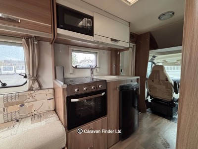 Swift Lifestyle 622 2016 (Trade) image 6