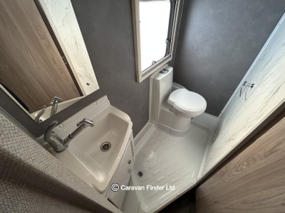 Swift Edge 464 - 4 Berth Motorhome 2023 (Trade) image 11