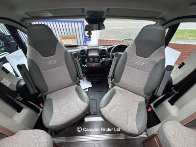 Bailey Autograph 79-4I - ONLY 2500 MILES! 2024 (Trade) image 4