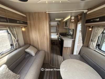 Swift Bessacarr 494 2018 (Trade) image 2