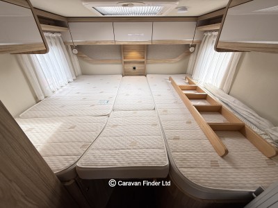 Hymer T-Class T678 CL - 60th Edition 2018 (Trade) image 6