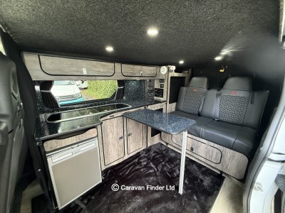 Vauxhall Vivaro Campervan 2016 (Trade) image 2