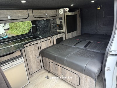 Vauxhall Vivaro Campervan 2016 (Trade) image 7