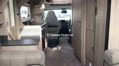 Autosleeper Broadway EL 2023 (Trade) image 5