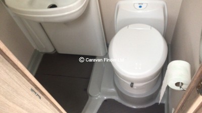 Autosleeper Broadway EL 2023 (Trade) image 10