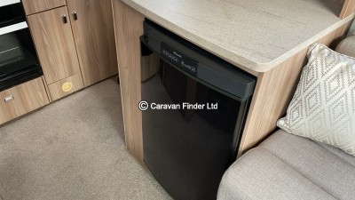 Swift Bessacarr 412 2017 (Trade) image 9