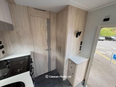 Elddis Autoquest APEX 105 2026 (Trade) image 5