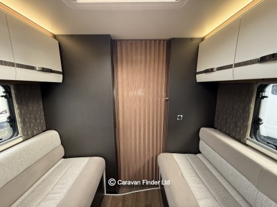 Swift Escape 674 2022 (Trade) image 11