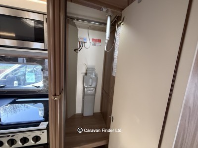 Swift Bessacarr 560 2017 (Trade) image 11