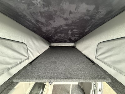 Vw Transporter T32 Pop-Top Campervan 2018 (Trade) image 3