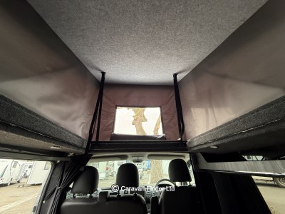 Vauxhall Vivaro Campervan 2016 (Trade) image 10