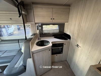 Autotrail F-line F60 2021 (Trade) image 4