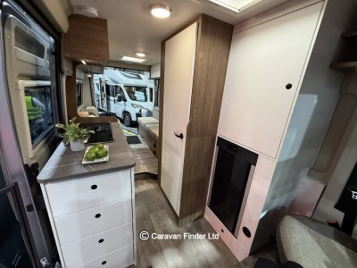 Elddis Autoquest GTV 260 2027 (Trade) image 6