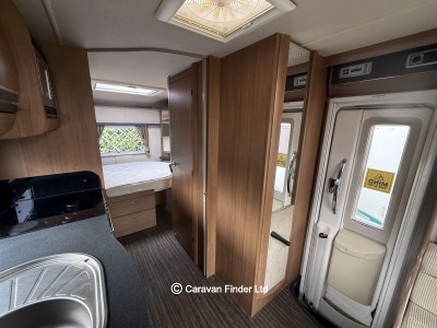 Autotrail Tracker RB 2014 (Trade) image 7