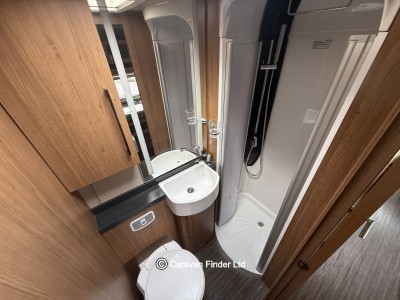 Autotrail Tracker RB 2014 (Trade) image 10