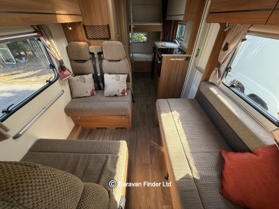 Swift Lifestyle 696 2014 (Trade) image 2