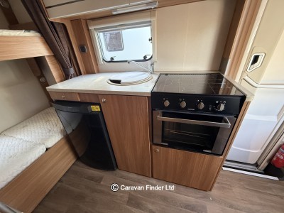 Swift Lifestyle 696 2014 (Trade) image 7