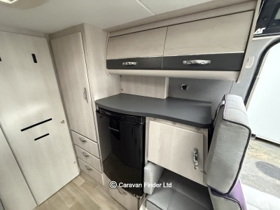 Autosleeper Kemerton XL 2019 (Trade) image 4