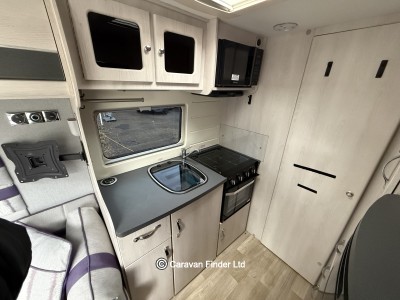 Autosleeper Kemerton XL 2019 (Trade) image 6