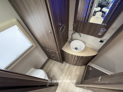 Autosleeper Broadway EB 2018 (Trade) image 10