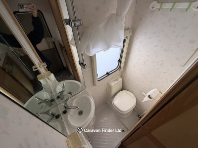 Elddis Suntor 300 2005 (Trade) image 10