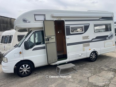 Lunar Roadstar 4 berth 2003 (Trade) image 1