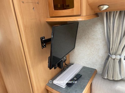 Lunar Roadstar 4 berth 2003 (Trade) image 8