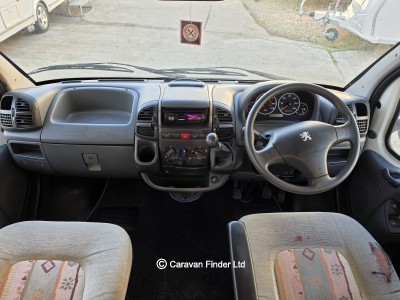 Elddis Autoquest 400 2003 (Trade) image 11