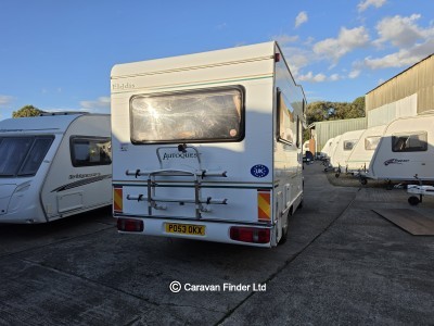 Elddis Autoquest 400 2003 (Trade) image 3