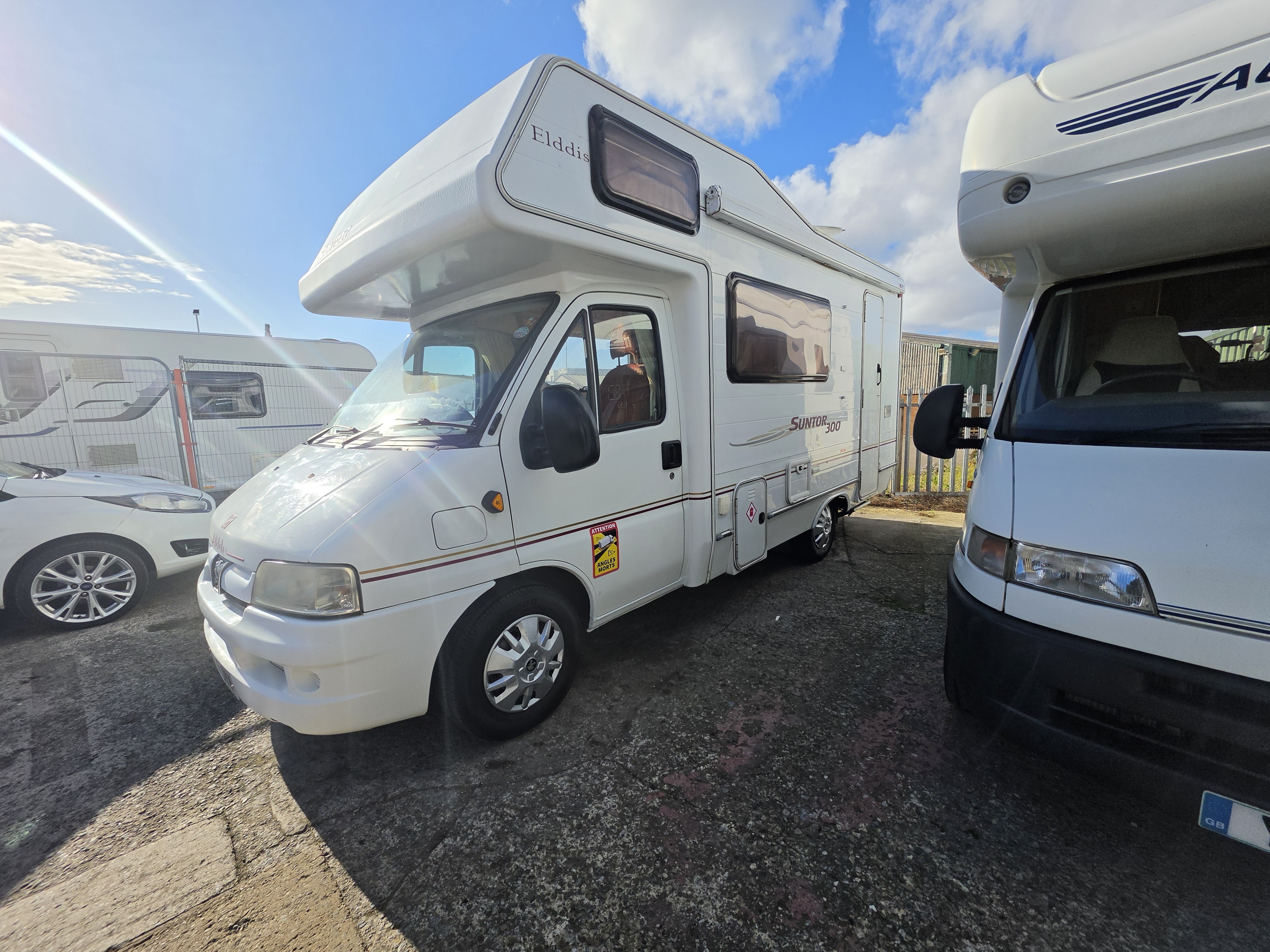 Elddis Suntor 300 2004