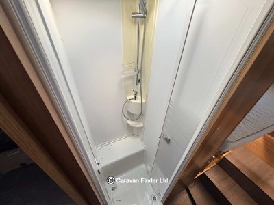 Adria Coral Plus 670 DL 2019 (Trade) image 9