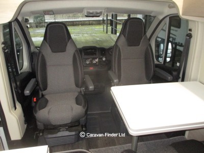 Autotrail Expedition 67 2021 (Trade) image 3