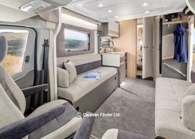 Bailey Adamo 60 - 2 2026 (Trade) image 6