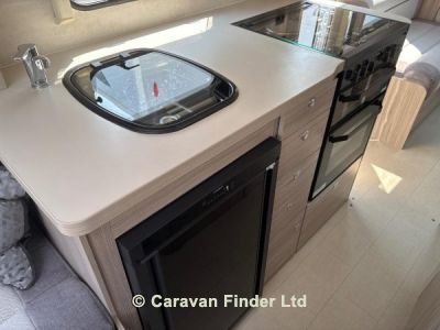 Elddis Autoquest 196 2024 (Trade) image 3