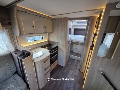 Coachman Travel Master 545 2024 (Trade) image 8
