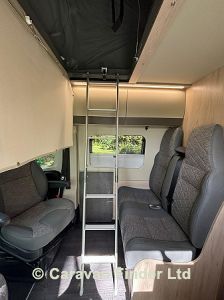 Autotrail Adventure 65 (Automatic) 2024 (Trade) image 8